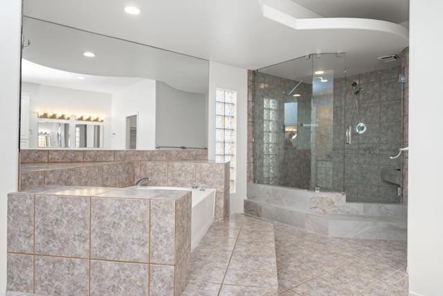 53967 Avenida Navarro, La Quinta CA: https://media.crmls.org/mediaz/60dd058b-e012-4461-a07e-3f42cca64515.jpg