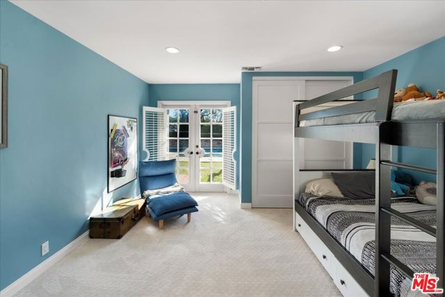 314 S Glenroy Avenue, Los Angeles CA: https://media.crmls.org/mediaz/60dd7de4-e6e8-4d21-a9b4-0ee133ab1823.jpg