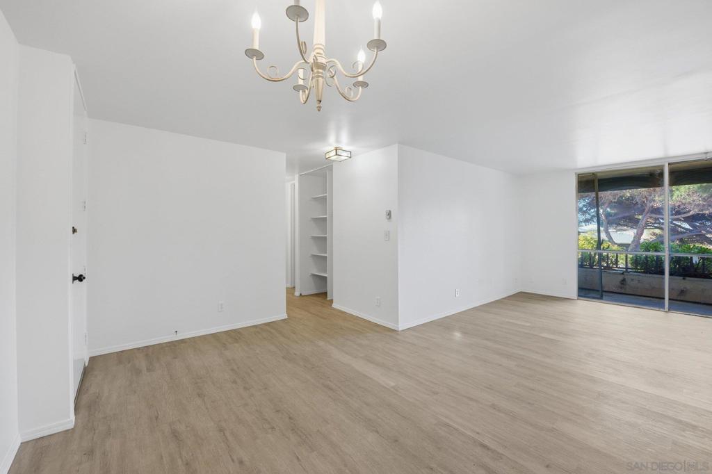 6455 La Jolla Blvd - photo 15