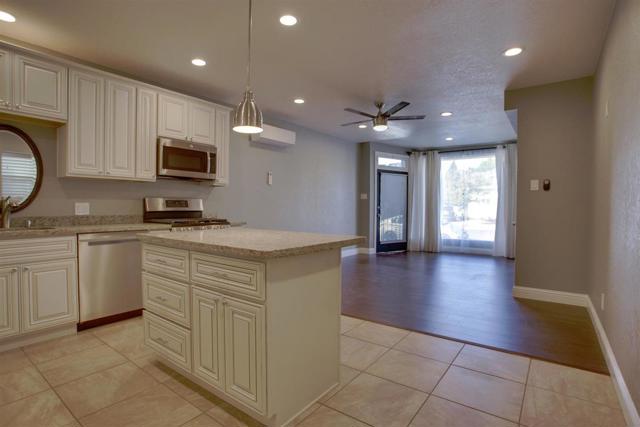 3012 4th Avenue, Sacramento CA: https://media.crmls.org/mediaz/60ddbc40-54fb-4857-ba16-0a232c60d67c.jpg