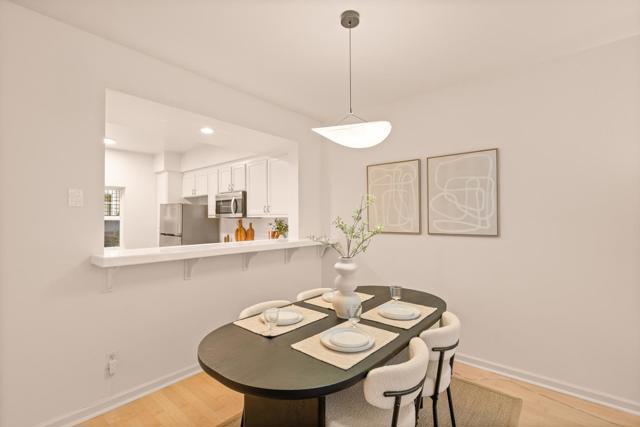 613 Swallowtail Court, Brisbane CA: https://media.crmls.org/mediaz/60dded58-3f34-40b4-943d-f24d8e58b576.jpg