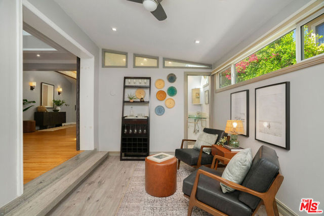1116 Stanford Street, Santa Monica CA: https://media.crmls.org/mediaz/60de27f8-3c08-475b-91b5-5f74657635c1.jpg