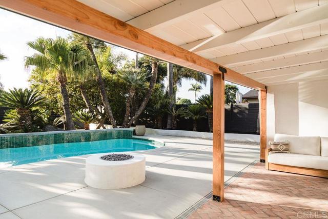 Image 33 of 41 For 1890 Basswood Avenue