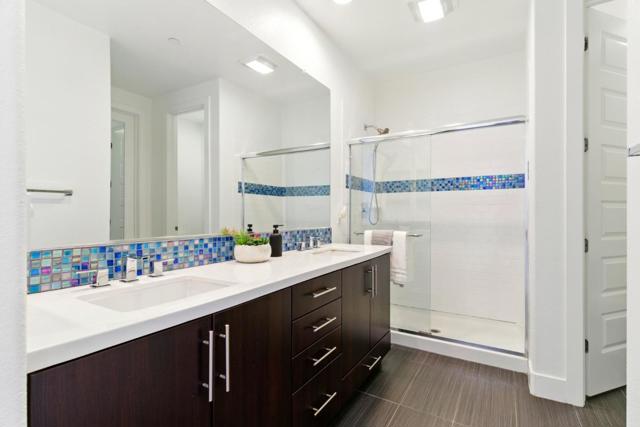 528 Odyssey Lane, Milpitas CA: https://media.crmls.org/mediaz/60de56d5-37b5-44a3-bfc7-e8a69ddfd4a1.jpg