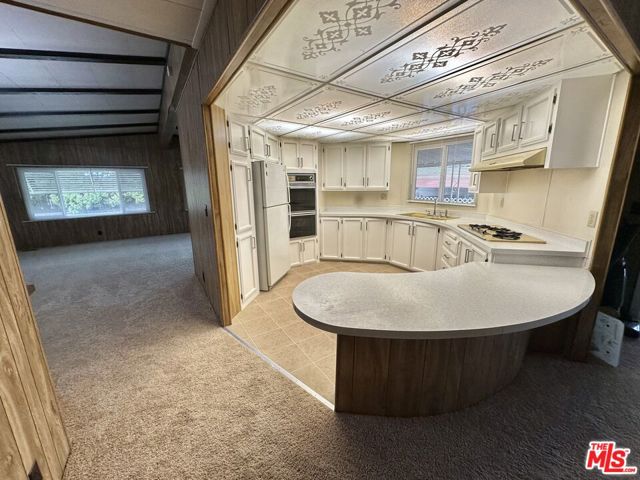 2601 E Victoria Street, Rancho Dominguez CA: https://media.crmls.org/mediaz/60df1a46-465d-4969-a31f-182b448198e5.jpg