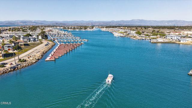 Detail Gallery Image 55 of 59 For 2408 Ocean Dr, Oxnard,  CA 93035 - 3 Beds | 3/1 Baths