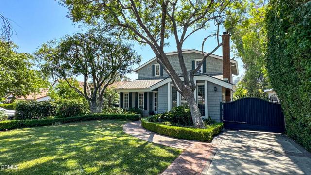 Detail Gallery Image 2 of 37 For 209 San Miguel Rd, Pasadena,  CA 91105 - 4 Beds | 3 Baths