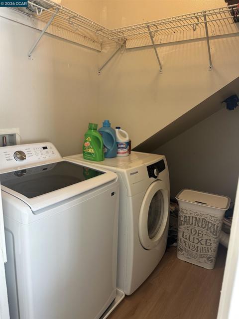 Image 22 of 30 For 2144 Railroad Ave