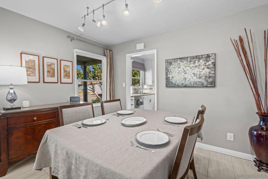 3919 69th - photo 10