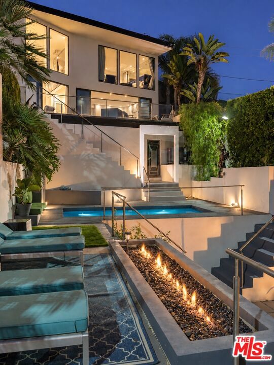 3 Bed Home for Sale in Los Angeles, California