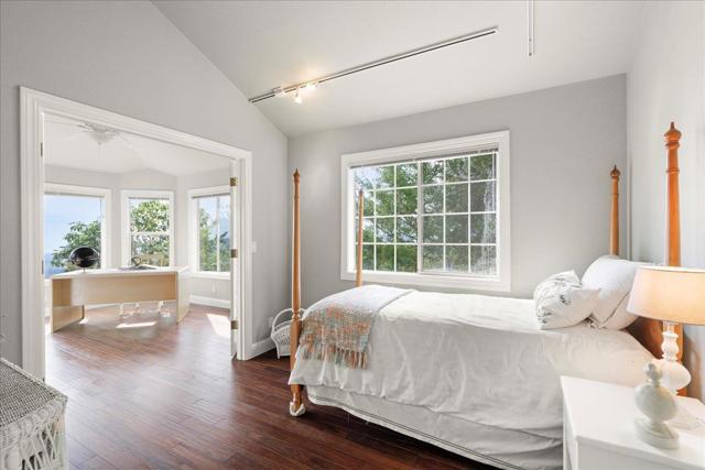 25220 Quail Ridge Road, Los Gatos CA: https://media.crmls.org/mediaz/60e263c2-d0a6-410e-81aa-bde332a3bcfd.jpg
