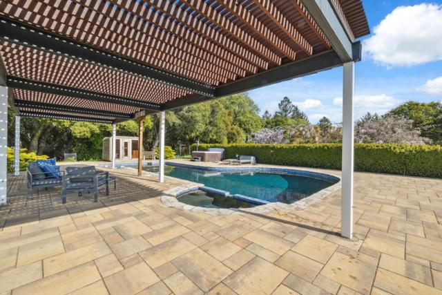 240 Buck Knoll Road, Boulder Creek CA: https://media.crmls.org/mediaz/60e39452-31b3-4c26-a79c-451dd27e2ff0.jpg