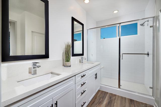 13070 Olympus Cir, Poway CA: https://media.crmls.org/mediaz/60e3a173-a81d-4a57-9511-e3ef6ec3d147.jpg