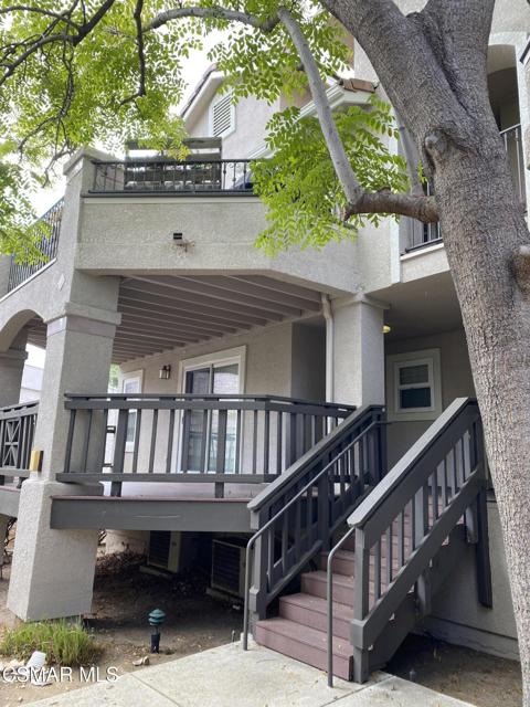 3376 Holly Grove Street, Westlake Village CA: https://media.crmls.org/mediaz/60e4f147-dc0c-486f-979d-7099ab0887f5.jpg