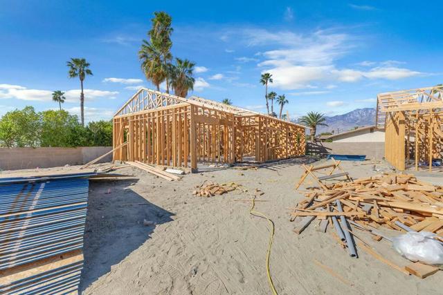 68855 Ortega Road, Cathedral City CA: https://media.crmls.org/mediaz/60e5020e-308a-4d11-9d91-738badde79fb.jpg