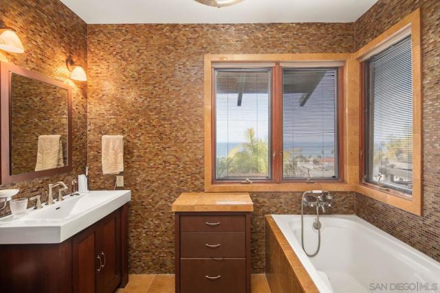 936 Cornish, San Diego CA: https://media.crmls.org/mediaz/60e575a3-fb18-43f2-a082-0e480d7e5d58.jpg