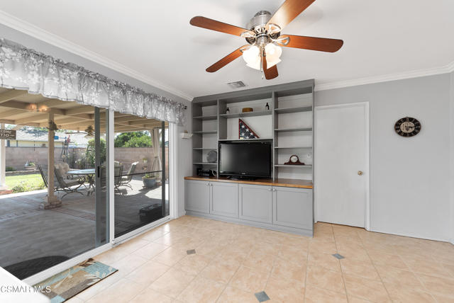 4962 Beech Ct Simi Valley-11