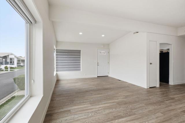 485 Millpond Drive, San Jose CA: https://media.crmls.org/mediaz/60e636e5-e052-4715-96a1-7e031a072c4c.jpg