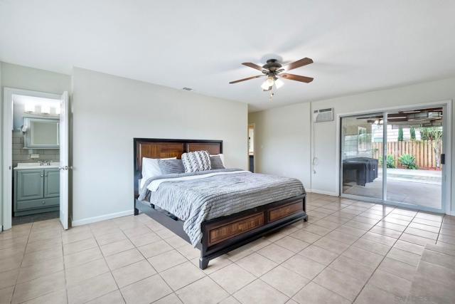 8734 Atlas View Dr, Santee CA: https://media.crmls.org/mediaz/60e669a7-4690-4076-9736-2101484aa5ed.jpg