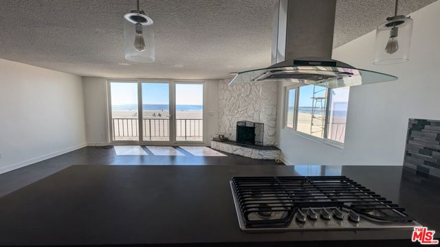 Kitchen w/ Ocean View