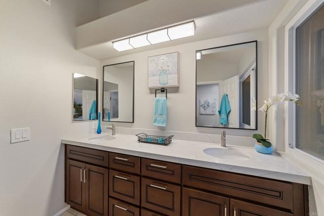 Detail Gallery Image 45 of 75 For 4913 Icaria Way, Oceanside,  CA 92056 - 2 Beds | 2/1 Baths