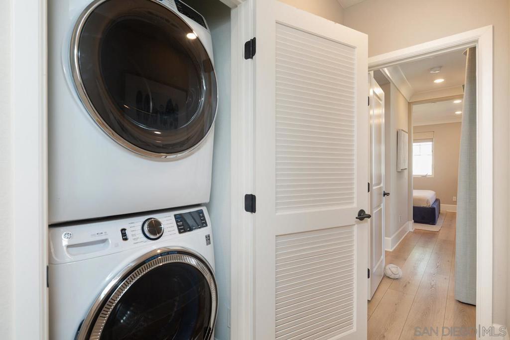 MLS #250044593SD image #14