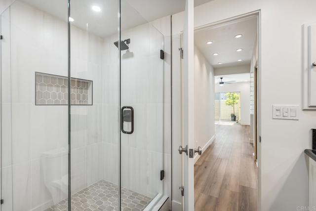 7019 Estrella De Mar Road, Carlsbad CA: https://media.crmls.org/mediaz/60e87af3-dbf4-481a-8ab7-cea2f20334dc.jpg