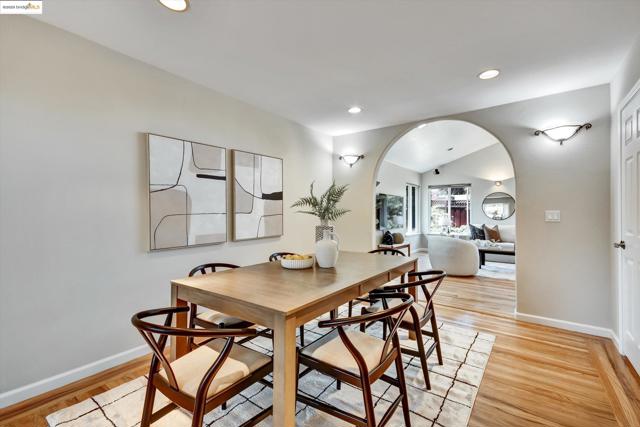 1443 Phantom Ave, San Jose CA: https://media.crmls.org/mediaz/60e93d60-bbce-4e34-aaee-ab7b7d7fb883.jpg