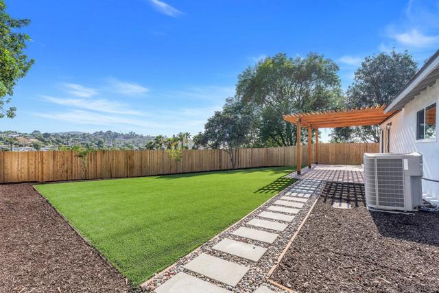 10183 Madrid Way, Spring Valley CA: https://media.crmls.org/mediaz/60e987af-d3d2-42c9-b9d8-d256df29bc86.jpg