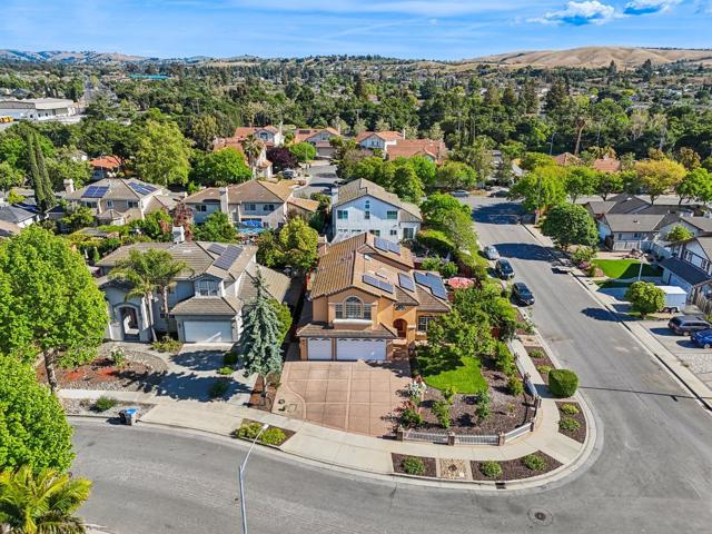 3002 Magnum Drive, San Jose CA: https://media.crmls.org/mediaz/60e9e5ee-6c85-4748-afcc-37f802b23a0b.jpg