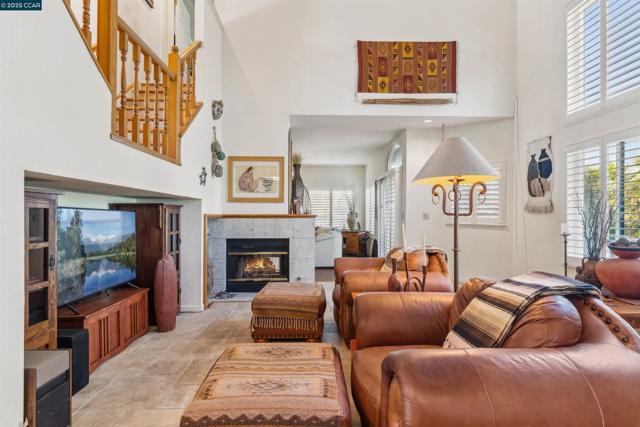 5541 Lanai Court, Discovery Bay CA: https://media.crmls.org/mediaz/60ee488b-594e-49a7-8615-abceb9570559.jpg