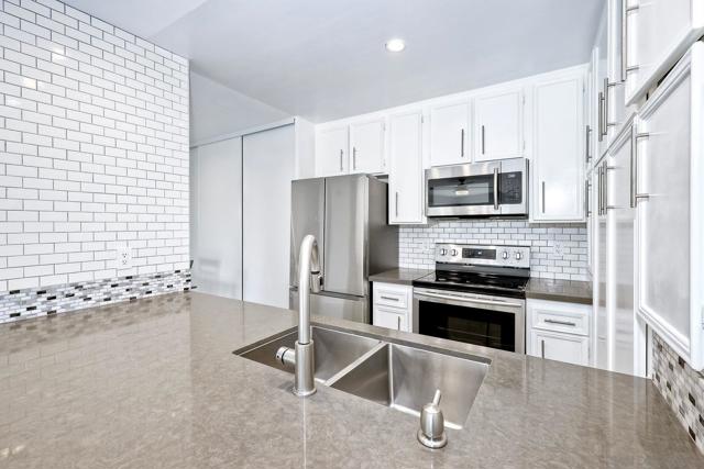 5710 Baltimore Dr, La Mesa CA: https://media.crmls.org/mediaz/60eea85e-c359-49d5-964b-763318fb50fb.jpg