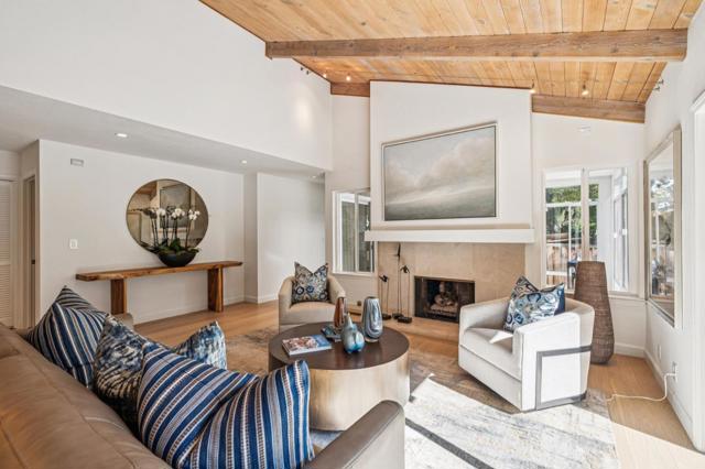 822 Mesa Court, Palo Alto CA: https://media.crmls.org/mediaz/60ef38be-bb13-4e61-9e8d-e35bf387d916.jpg