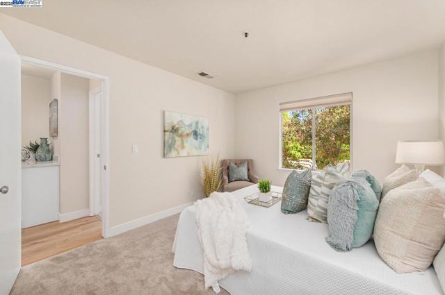 4667 Laurie Cmn, Livermore CA: https://media.crmls.org/mediaz/60f141dd-6ff7-47fe-bfe9-f6eb96e1a617.jpg