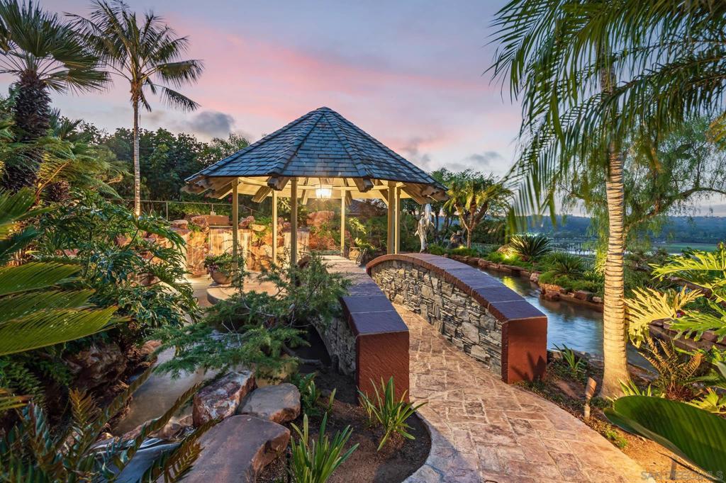 MLS #250041028SD image #35