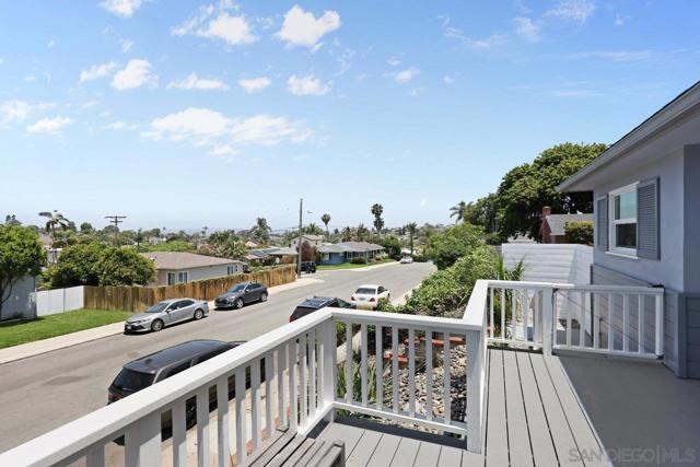 1855 Capistrano St, San Diego CA: https://media.crmls.org/mediaz/60f3c928-13fb-4f27-b2d8-fa7cbdc17a78.jpg