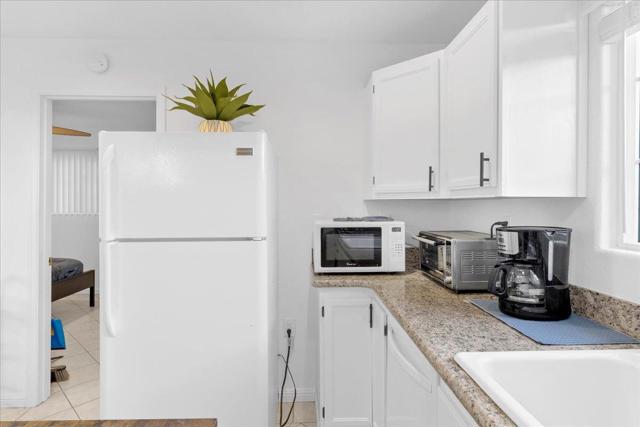 323 Rutland, San Jose CA: https://media.crmls.org/mediaz/60f7ef57-e69e-49c3-854a-50ecae062ee0.jpg