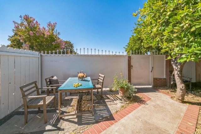 2861 Fordham Street, East Palo Alto CA: https://media.crmls.org/mediaz/60fa2525-ff6b-4a9b-8cc8-cc8782e3e64e.jpg