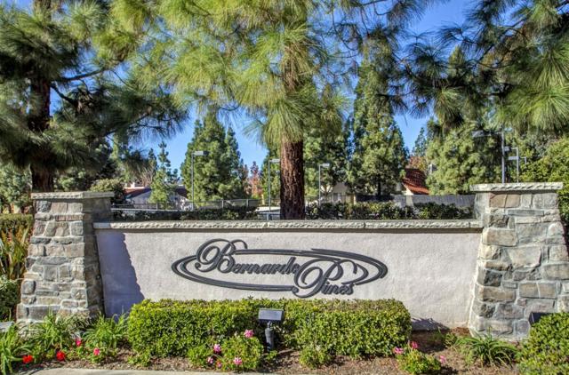 17945 Caminito Pinero, San Diego CA: https://media.crmls.org/mediaz/60fa3c95-e8ca-4d44-b1b9-61bb68477c4a.jpg