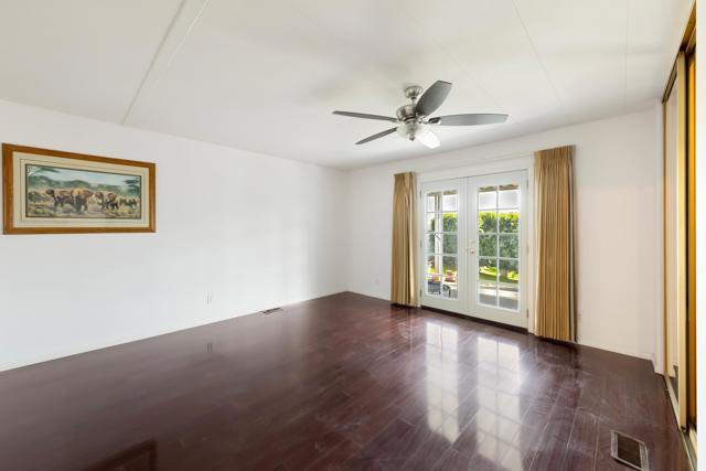 1058 Via Grande, Cathedral City CA: https://media.crmls.org/mediaz/60fa4787-9709-4ba7-9dc2-be75bb4bd06e.jpg