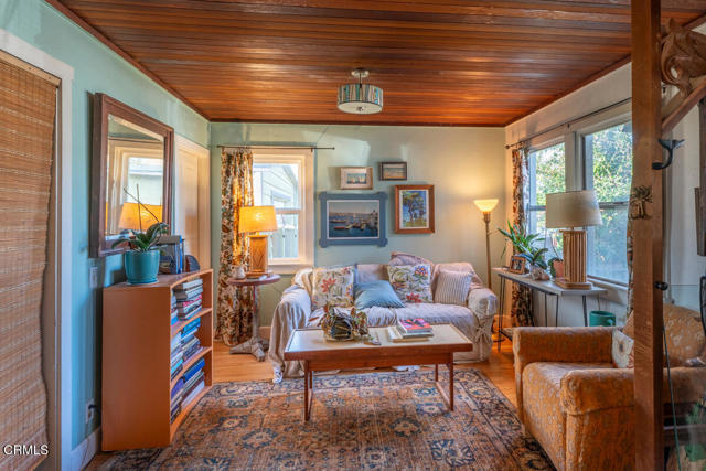 Detail Gallery Image 4 of 29 For 151 Grove St, Fort Bragg,  CA 95437 - 2 Beds | 2 Baths