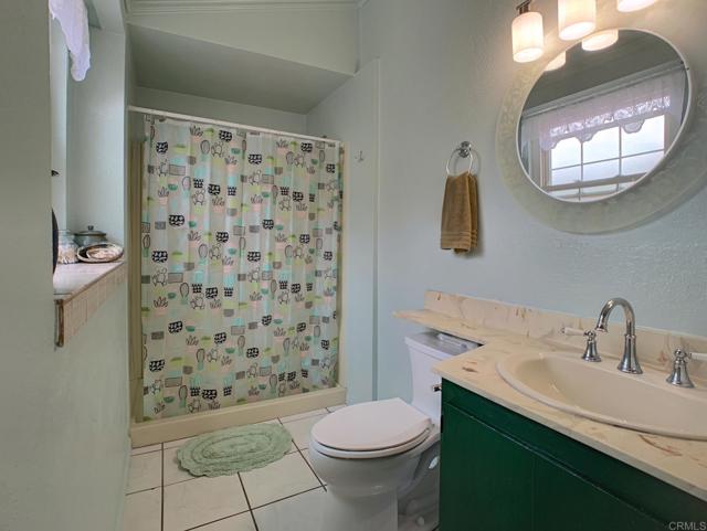 9925 Donner Street, Santee CA: https://media.crmls.org/mediaz/60fc0175-5aad-46ff-8119-e36785bba596.jpg