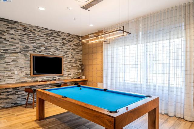 5588 El Dorado Ln, Dublin CA: https://media.crmls.org/mediaz/60fcab5e-7459-48c4-9b83-5821581d0be8.jpg