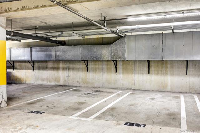 1601 India St, San Diego CA: https://media.crmls.org/mediaz/60fe58d7-fc52-4223-94e9-8279615e53b6.jpg