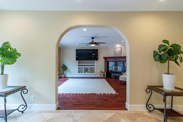 6020 Sherry Lee Lane, Salinas CA: https://media.crmls.org/mediaz/60fed647-45ec-43c0-aad9-9573bc4f5a85.jpg