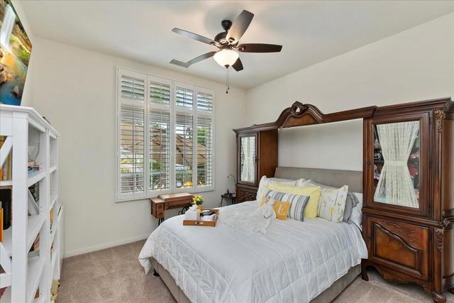 80536 Hoylake Drive, Indio CA: https://media.crmls.org/mediaz/60fedfe7-ac59-4f73-a669-cd390c6cc07d.jpg