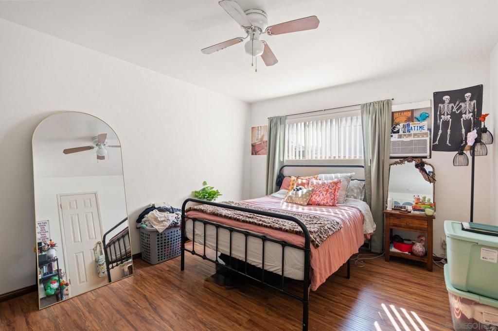 MLS #250042856SD image #12