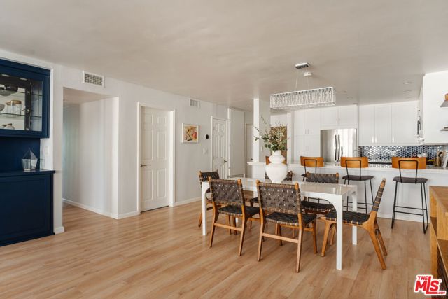 3 Bed Home for Sale in Los Angeles, California