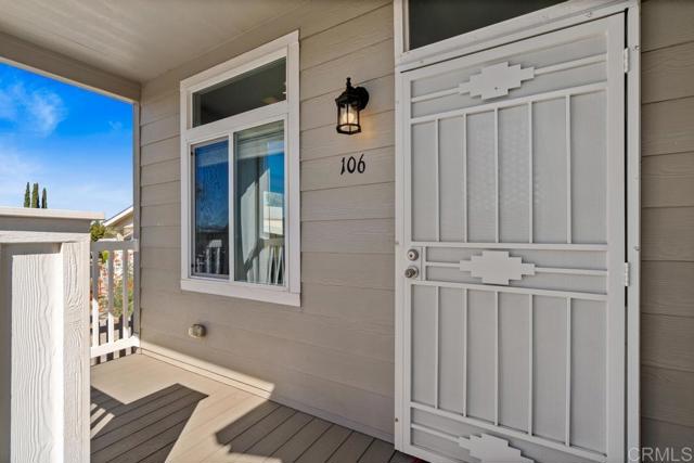 2400 Alpine Boulevard, Alpine CA: https://media.crmls.org/mediaz/61010d60-6850-43b6-ae7b-5ea210c788e8.jpg