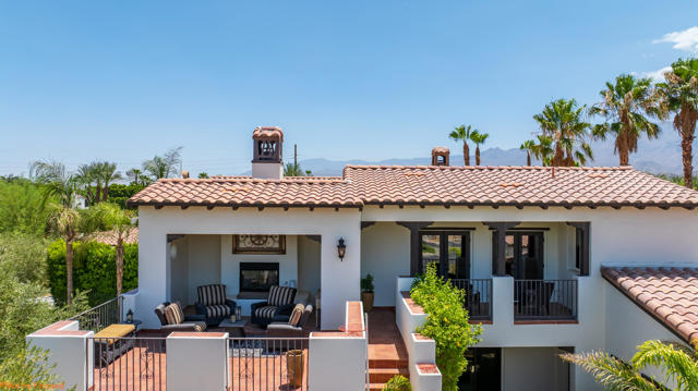 51865 Via Bendita, La Quinta CA: https://media.crmls.org/mediaz/6101fbef-be0f-4e40-93cb-823c2e73e6cc.jpg